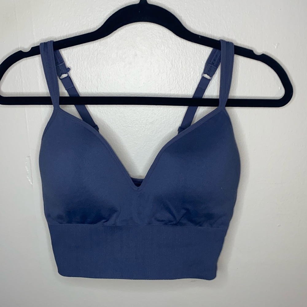 🐛Athleta Navy blue workout sports top/ bra! - Picture 1 of 6